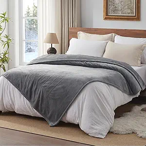 ✨ Stay Cozy All Night With This King Size Heated Blanket - Only $129.99!