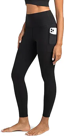 Move Freely with Stylish Pocket Leggings